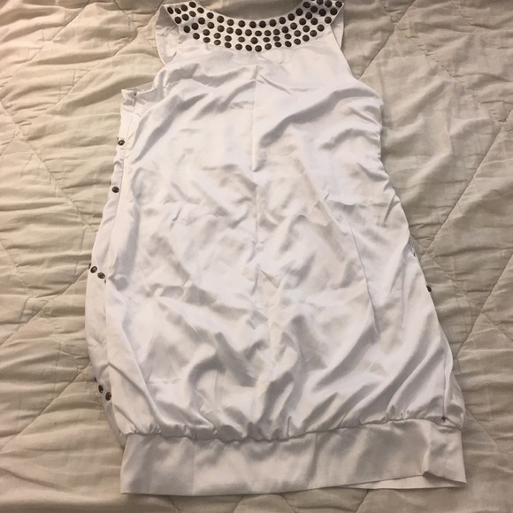 NEW White Dress - Picture 4 of 4